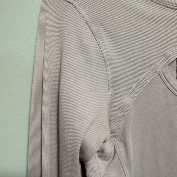 Lululemon Better Best Cut Out Light Pink Ribbed Long Sleeve Cropped Top - Picture 10 of 12